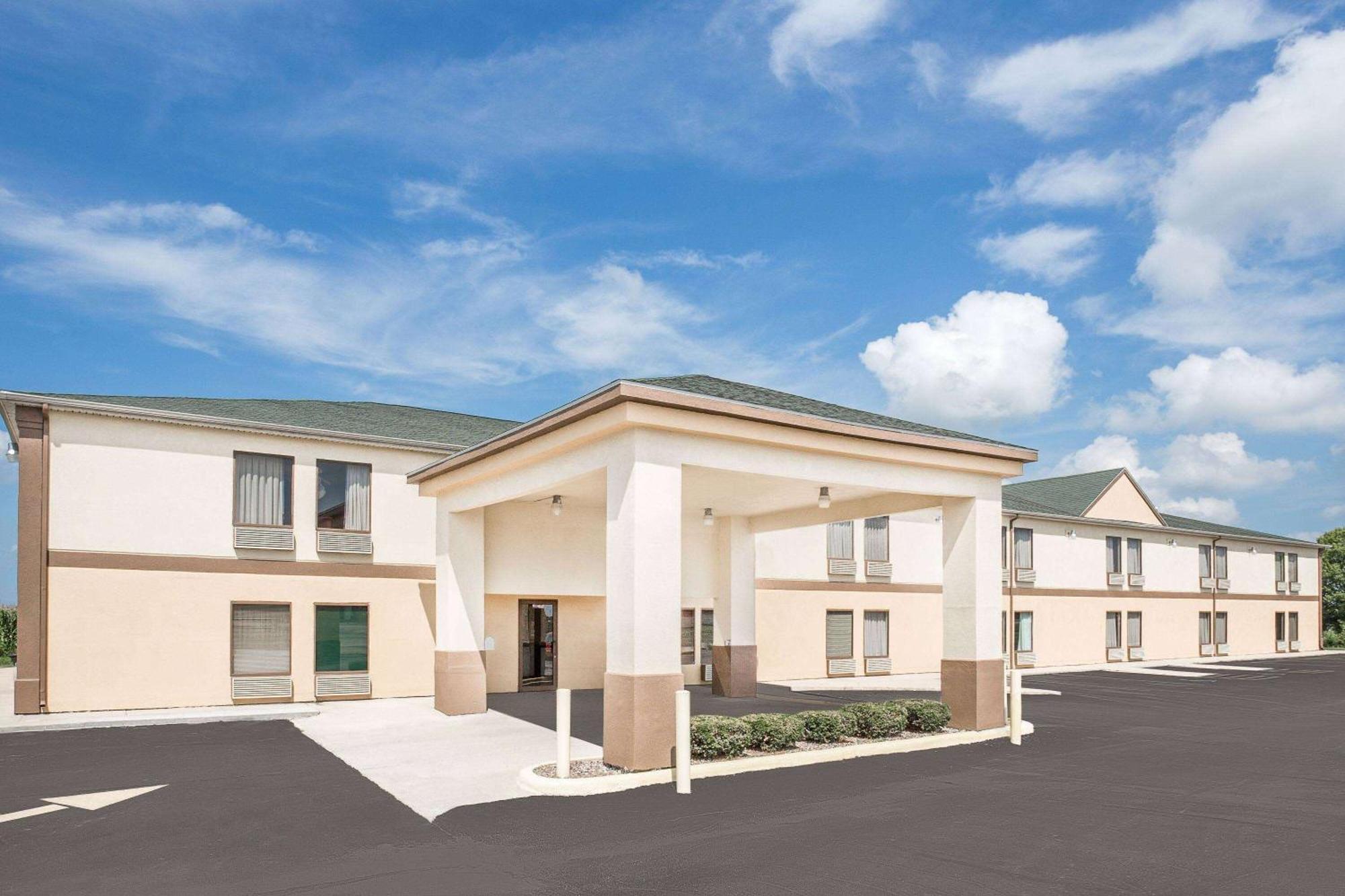 Super 8 By Wyndham Galesburg Exterior foto