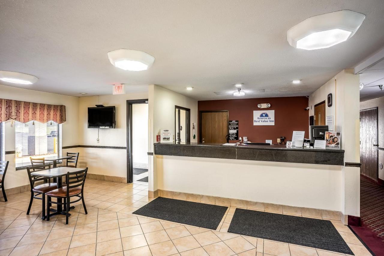 Super 8 By Wyndham Galesburg Exterior foto